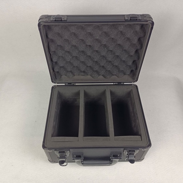 Evoretro Trading Card Suitcase: Small Black
