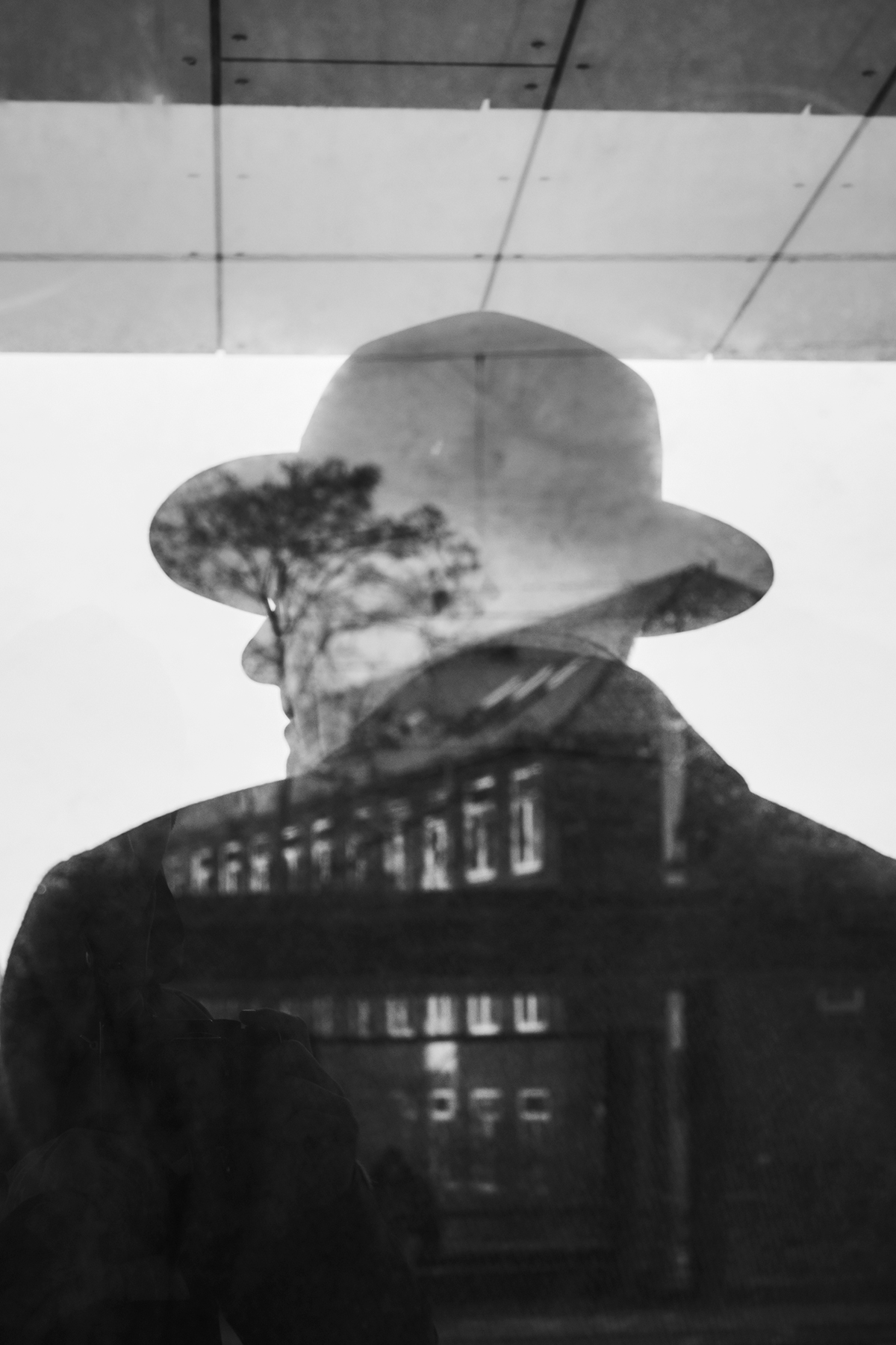 Homage   Magritte Af Erik Cheng