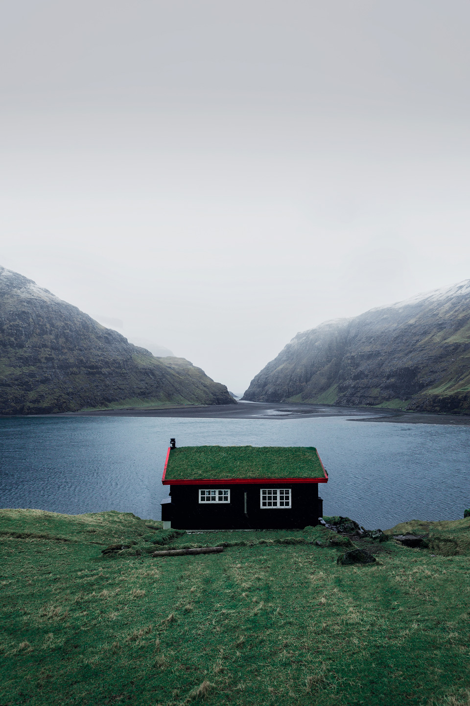 Mist And Snow Af Mikkel Beiter