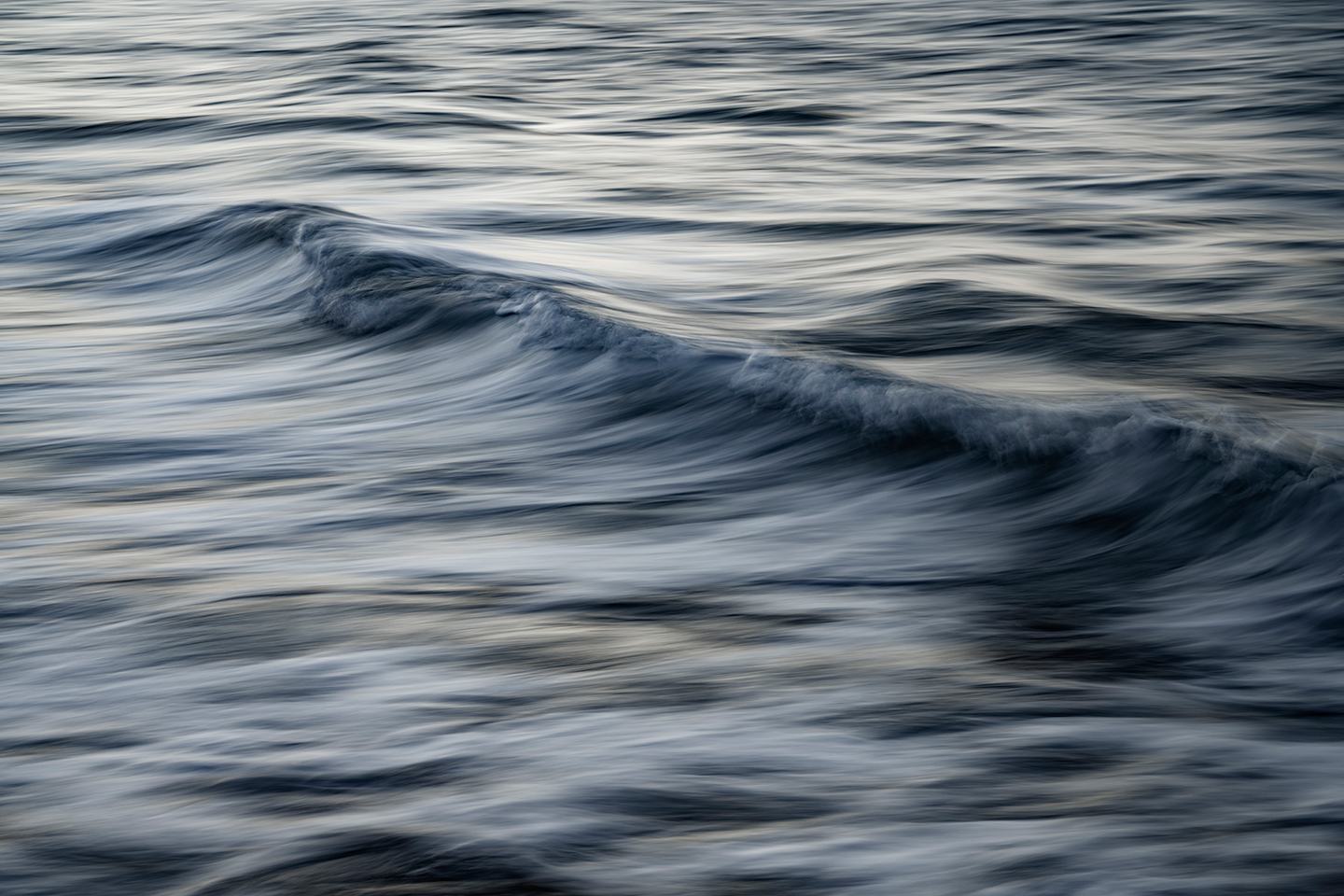 Uniqueness-of-waves-xxxviii Af Tal Paz-fridman