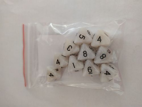 Dice Terninges 195 166   10 Terninger Kaissa Dice: Pearl Ivory Black D8    Sidet